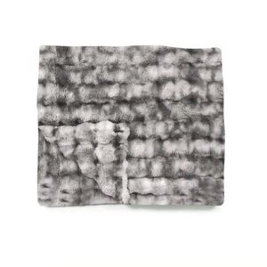 NWT Lola Weighted Blanket